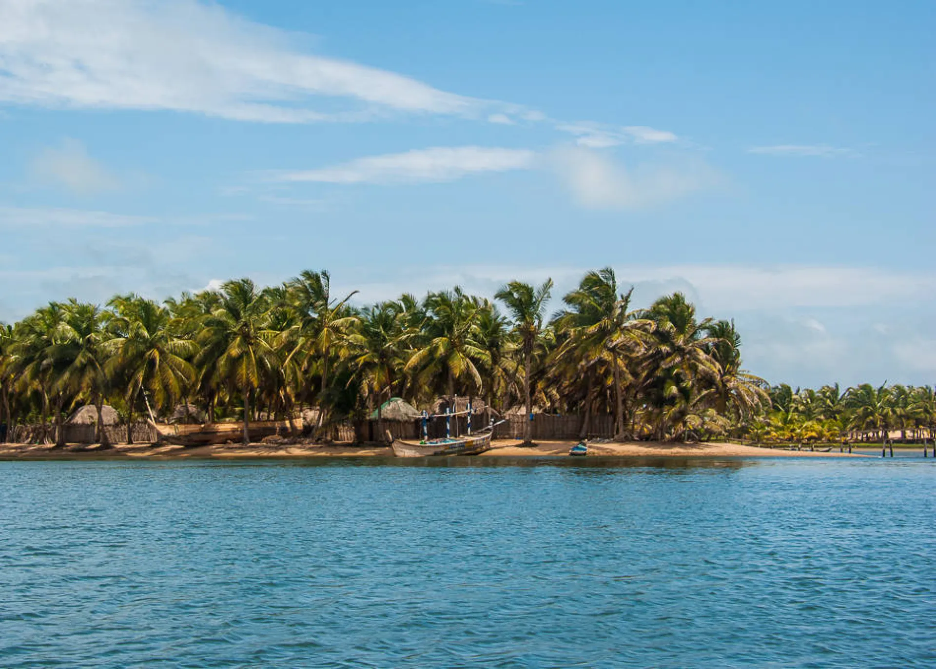 7 Days Ghana Beach, History & Nature